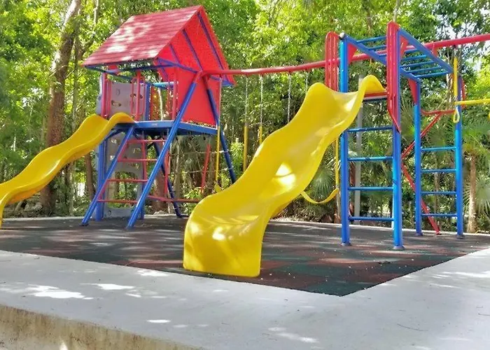 Alloggio in famiglia Relaxing Comfortable Jungle View Eklum Rivera Maya Pool Ac Gym Gated Community Puerto Morelos