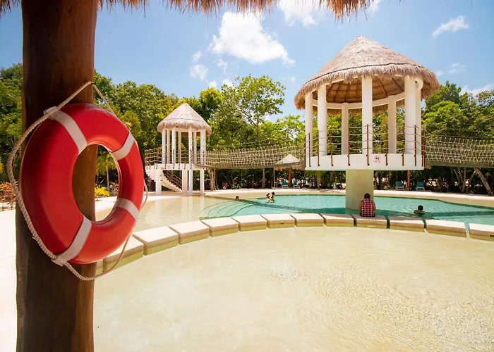 Alloggio in famiglia Relaxing Comfortable Jungle View Eklum Rivera Maya Pool Ac Gym Gated Community *
