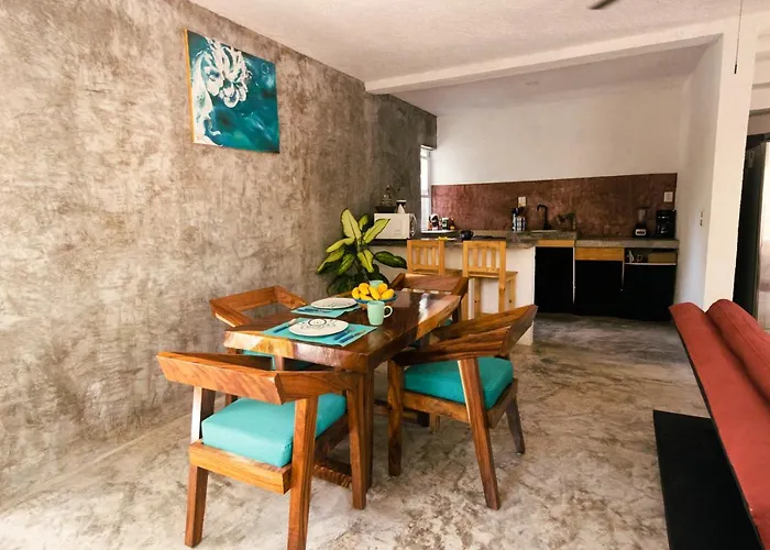 Alloggio in famiglia Relaxing Comfortable Jungle View Eklum Rivera Maya Pool Ac Gym Gated Community *